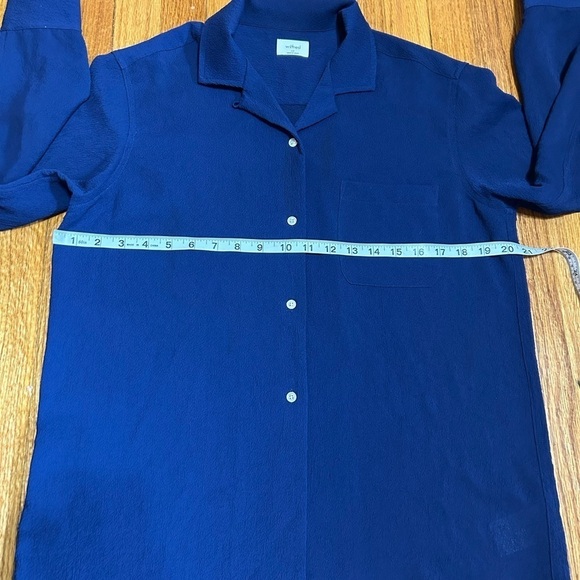 Wilfred Free Aritzia Shirt Women XS Oversized Solid Blue Button-Up Long Sleeve - Picture 2 of 8